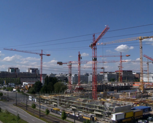 Die Schweiz – Das Land der Baustellen im Kampf gegen Grünflächen